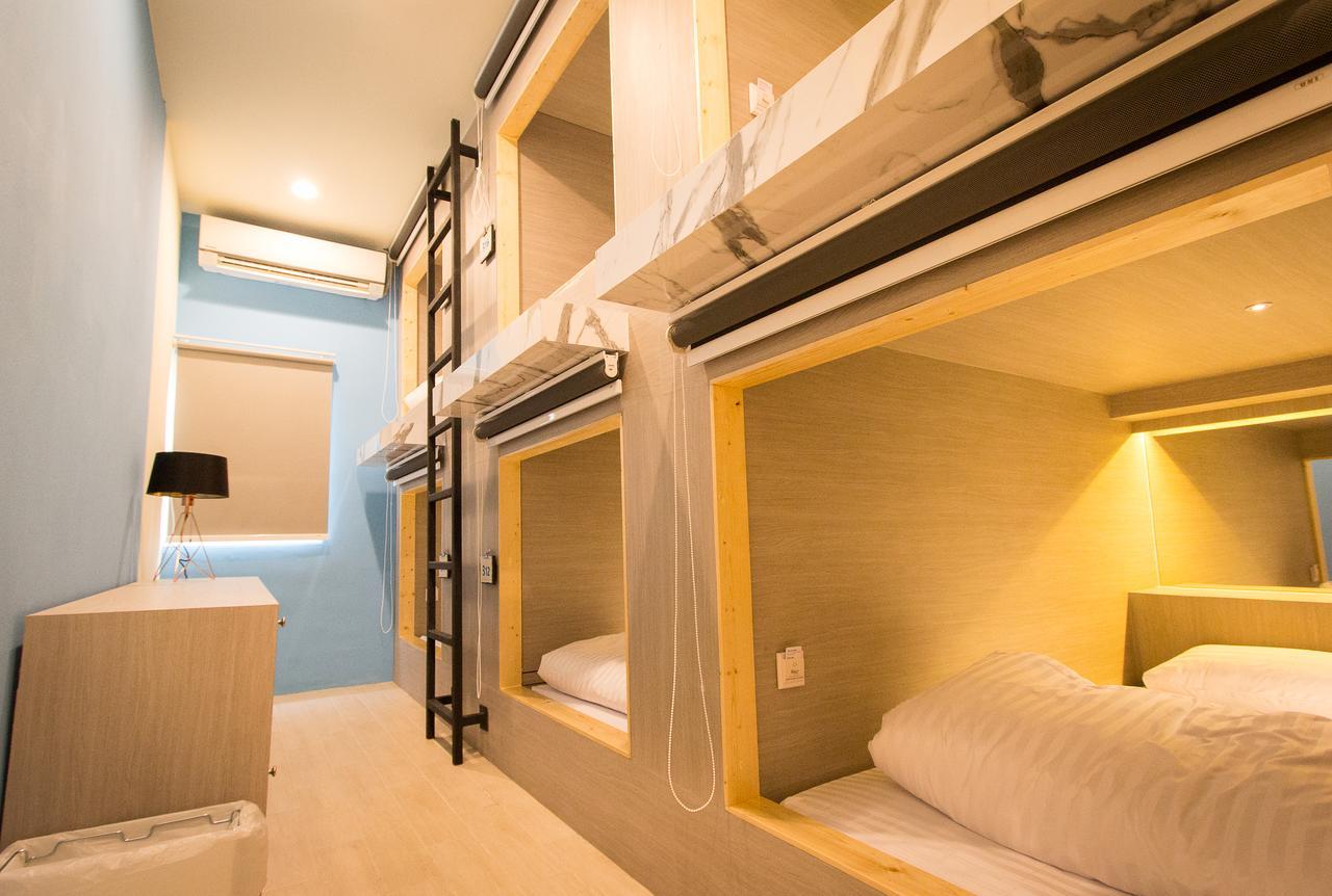 Lazy Sunday Hostel Bangkok Eksteriør billede